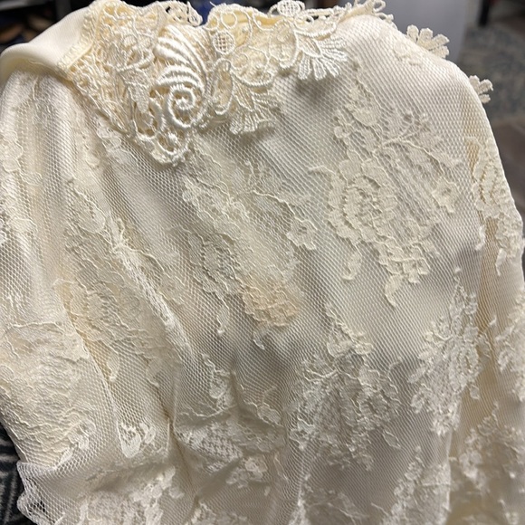 Scott McClintock ivory vintage Victorian 70s wedding dress
Sz 10 - Picture 11 of 13